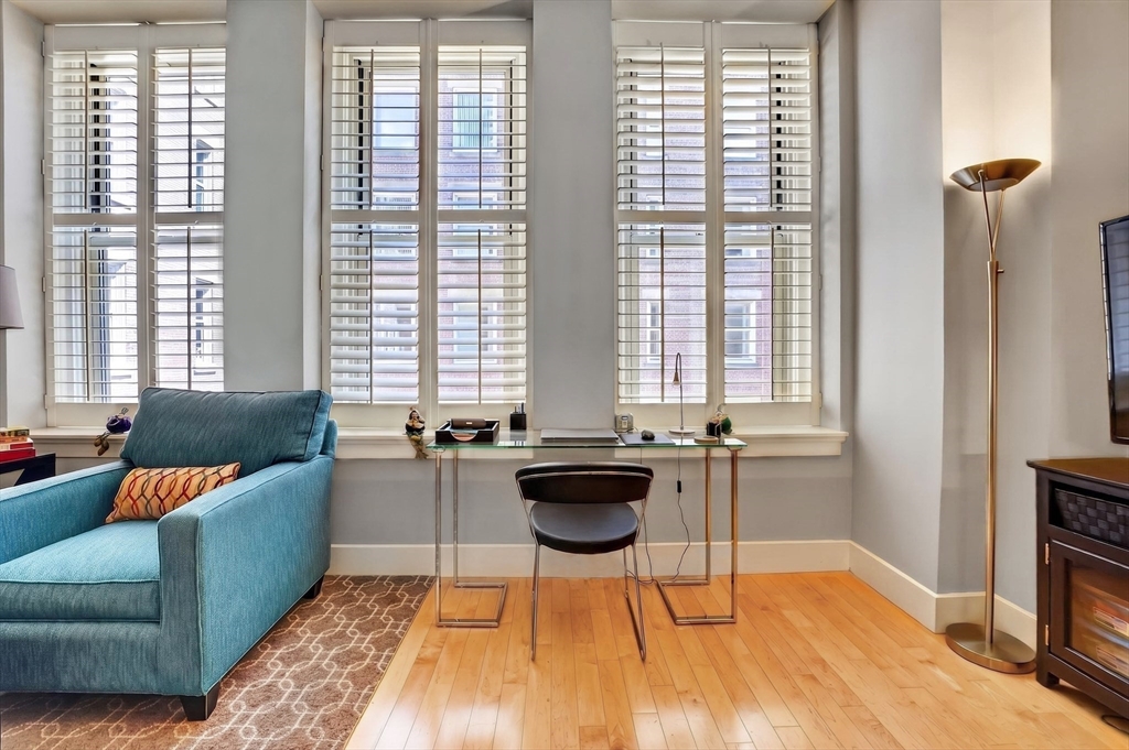 70 Lincoln Street # L414