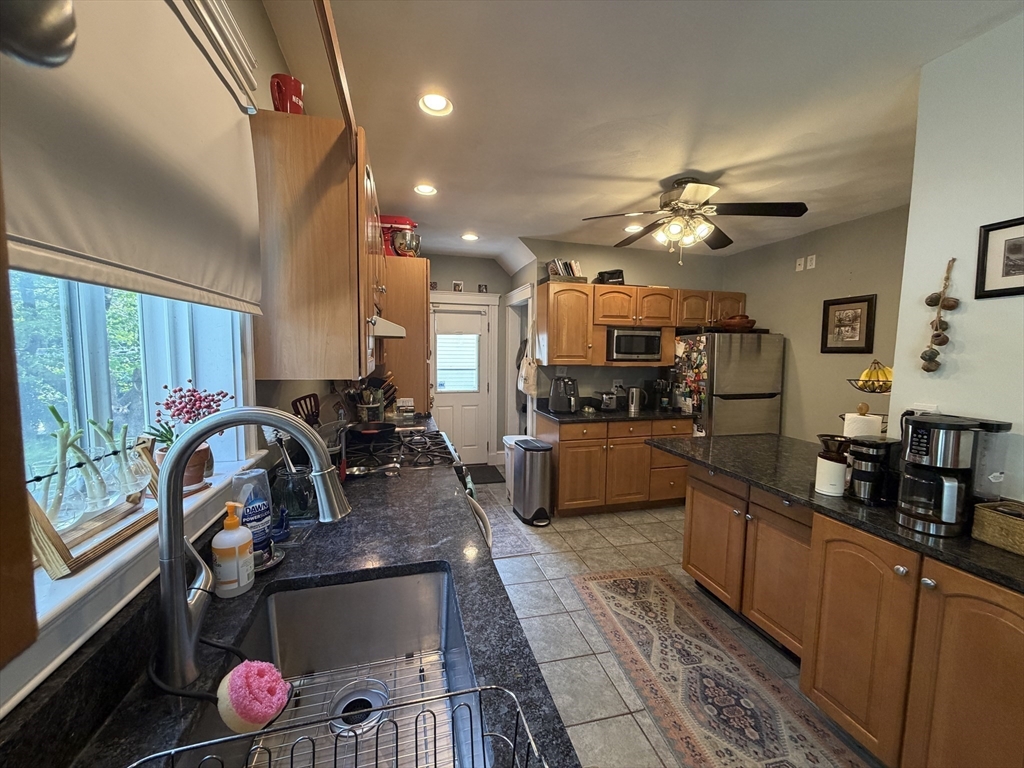 23 Derby Rd # 1