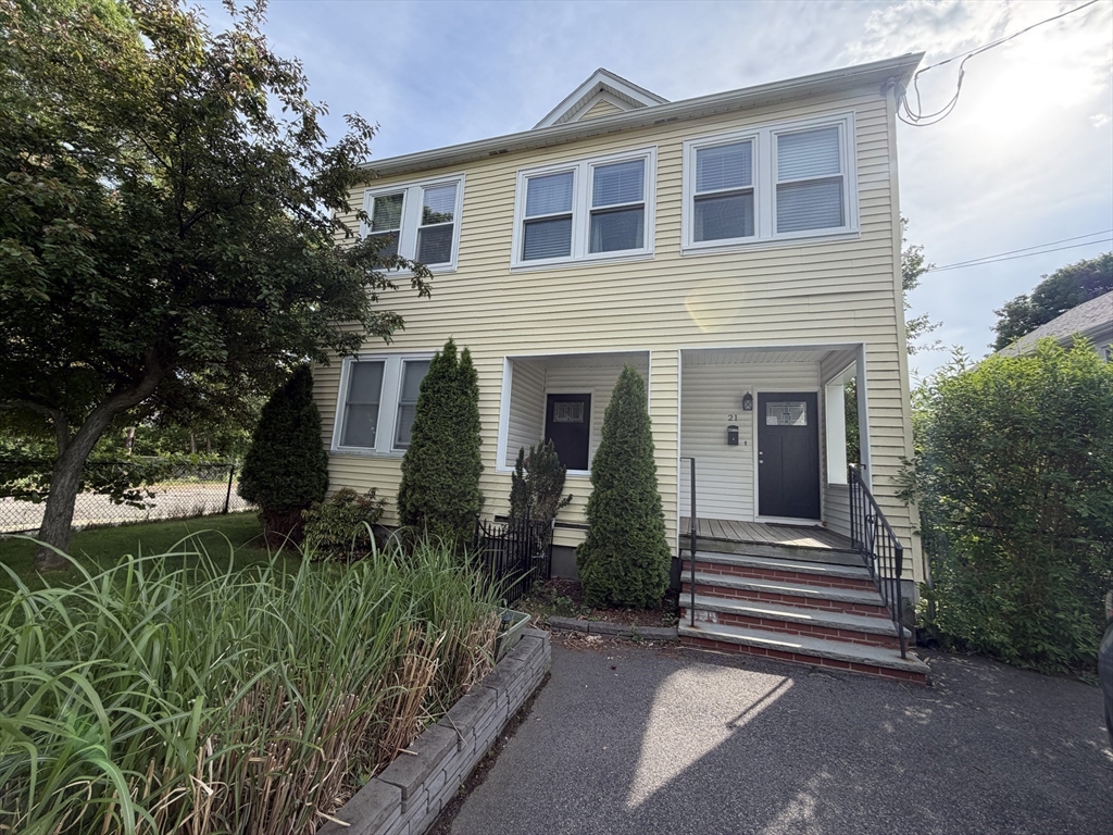 23 Derby Rd # 1