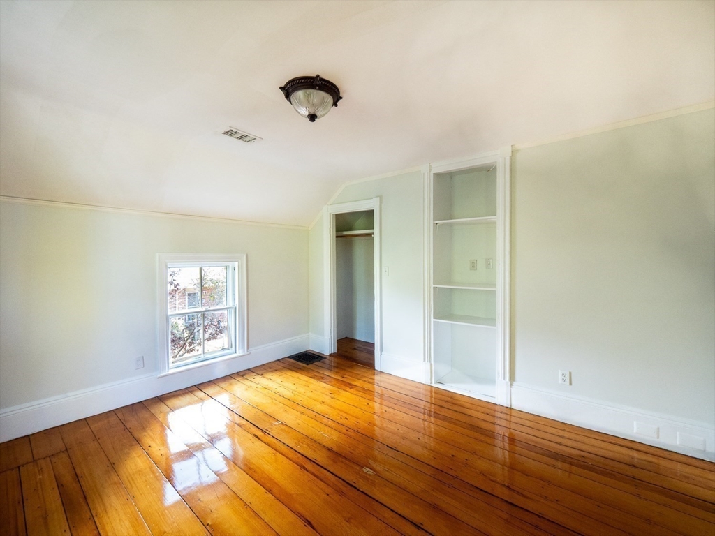 12 Adella Place
