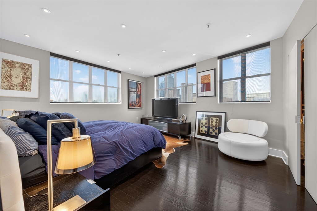 567 Tremont # 32