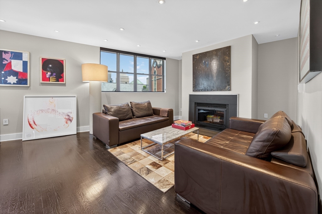 567 Tremont # 32