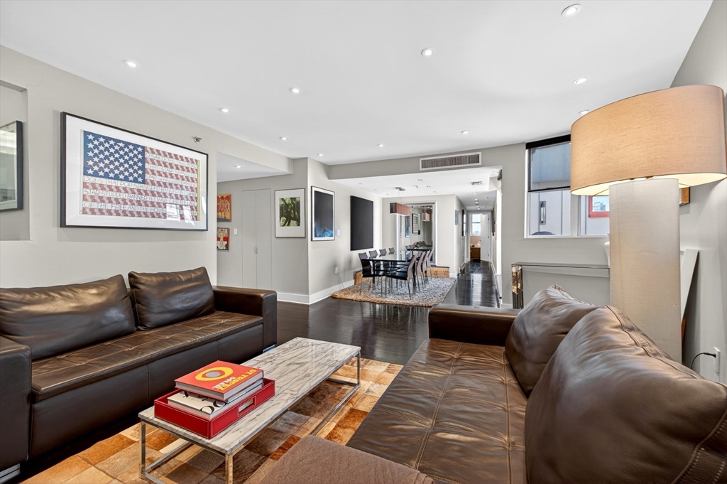 567 Tremont # 32