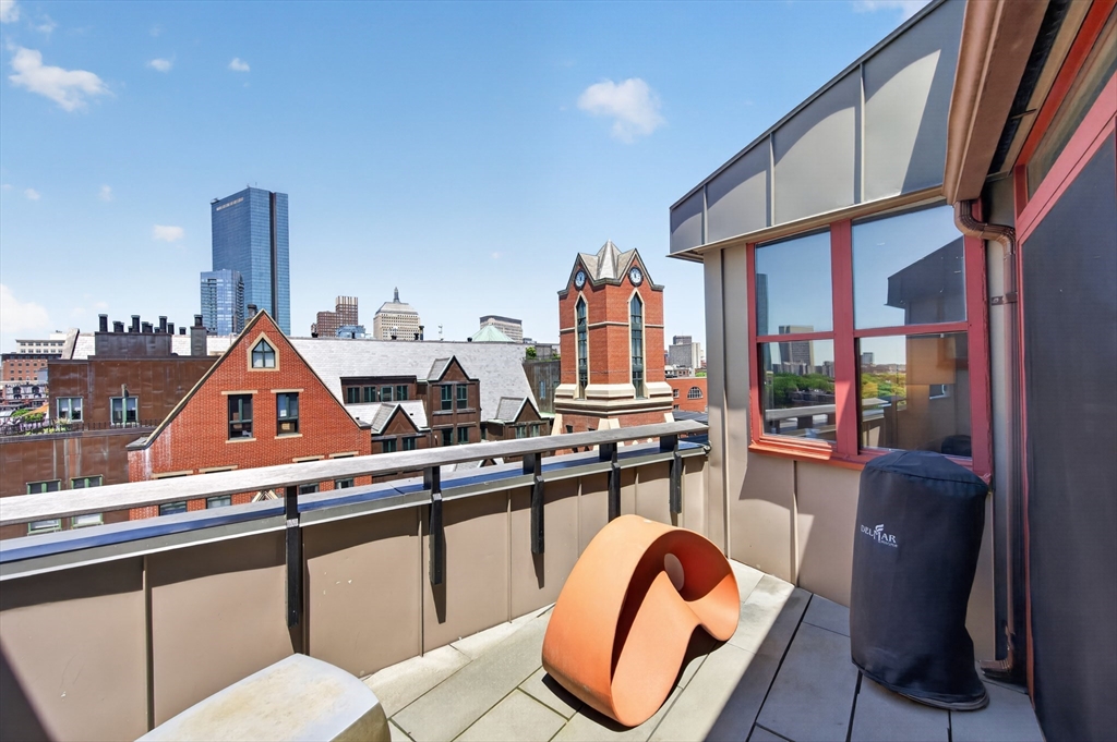 567 Tremont # 32