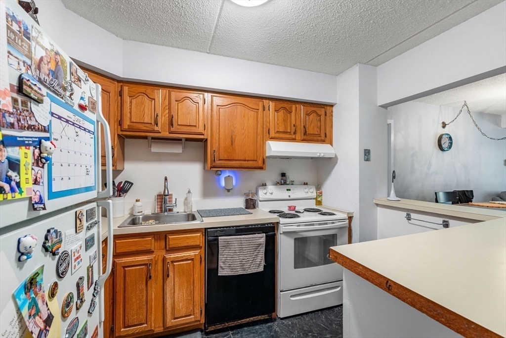 4975 Washington Street # 207