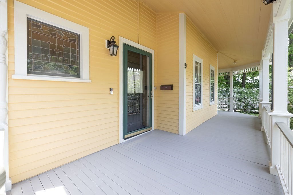 9 Spring Hill Road