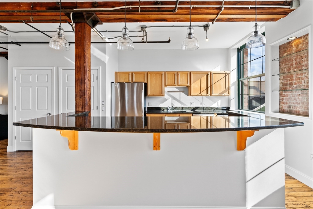 881 East First Street # 302