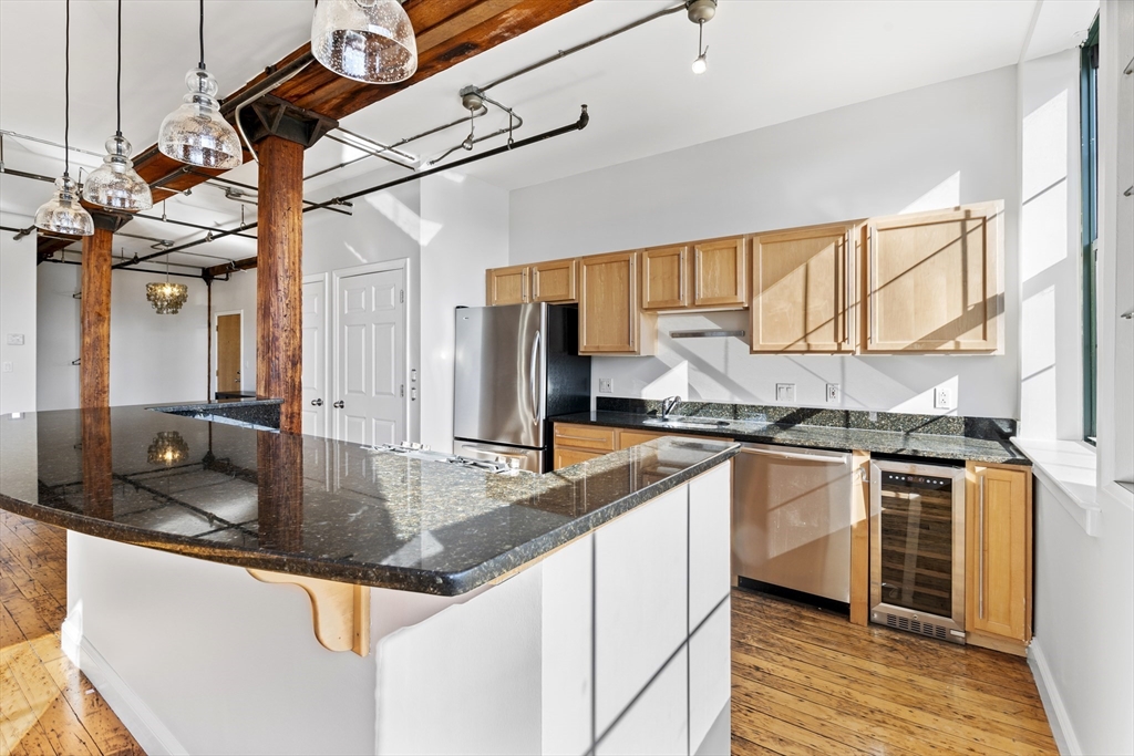 881 East First Street # 302
