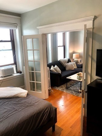 8 Garrison St # 401