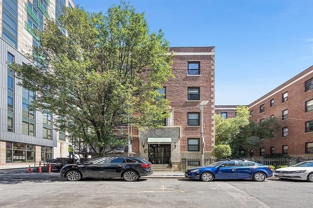 82 Jersey Street # 31