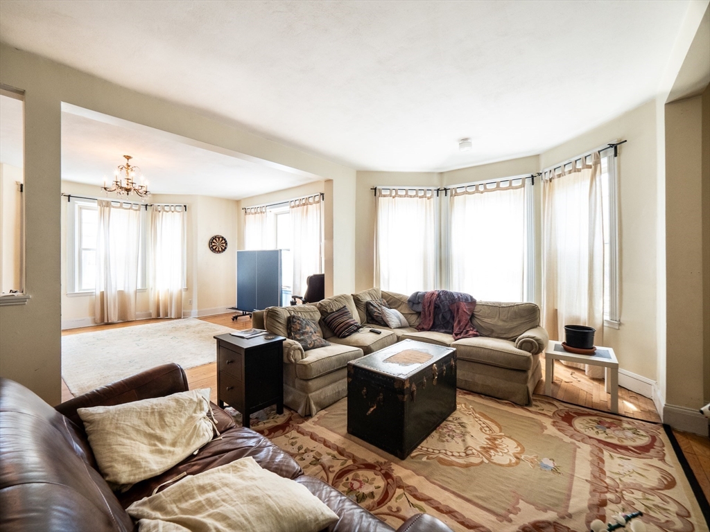 481 Boylston Street # 1
