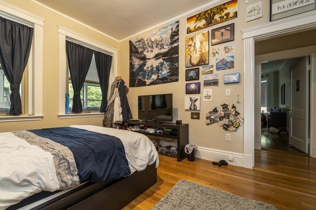 481 Boylston Street # 3