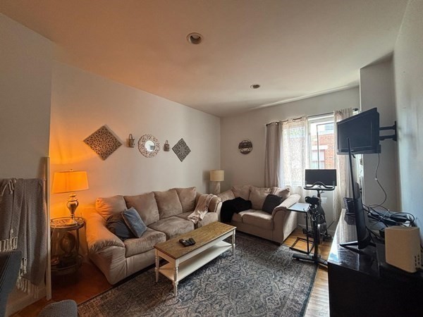 19 Wiget Street # 503