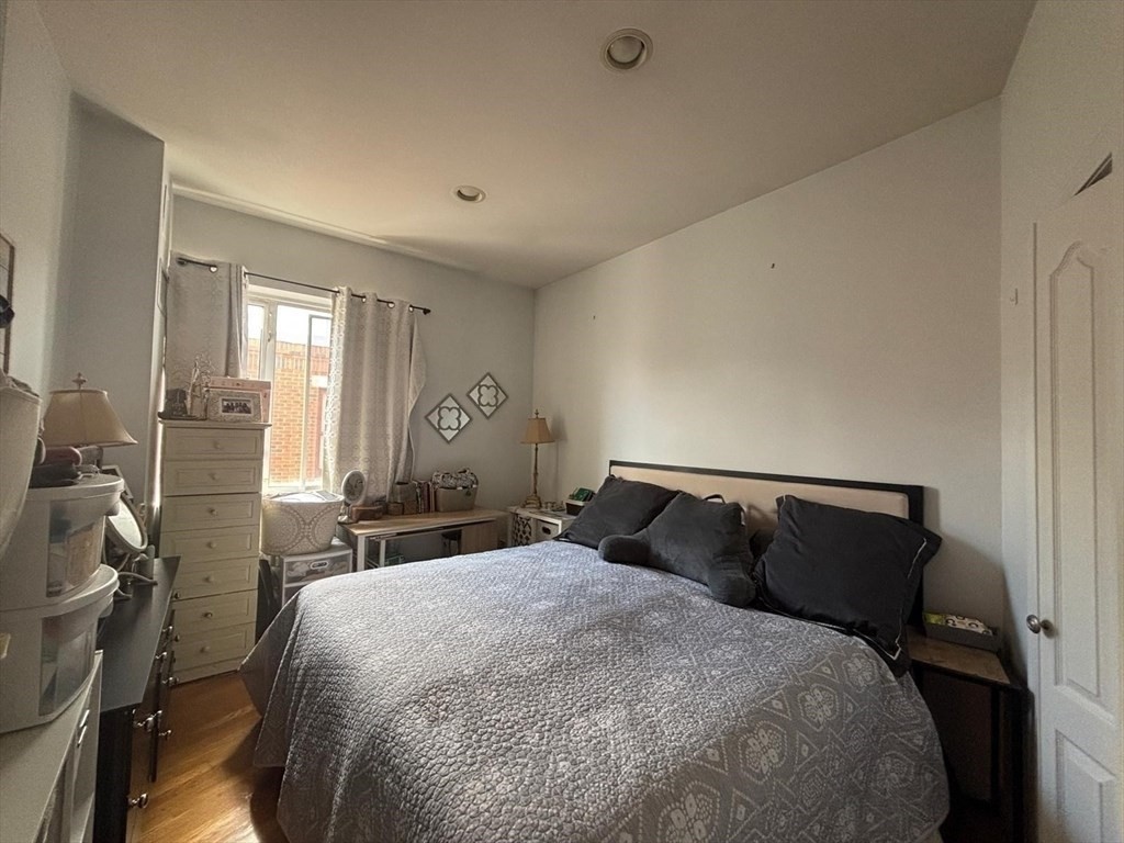 19 Wiget Street # 503
