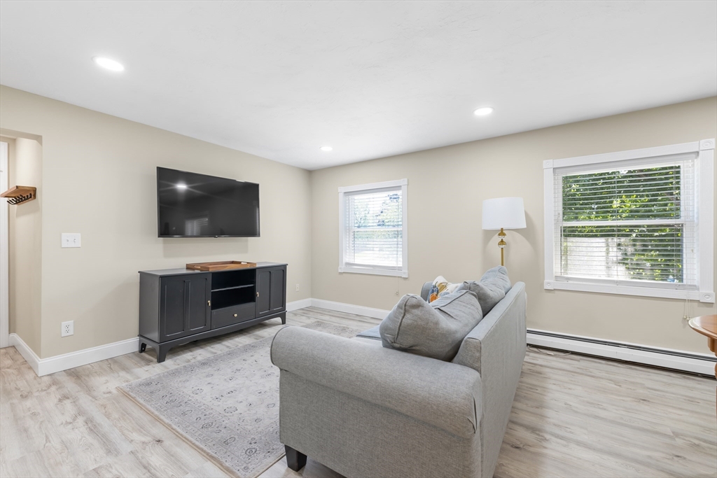 2 Park St # 2B