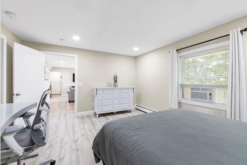 2 Park St # 2B
