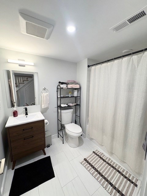 242 R Broadway # 1
