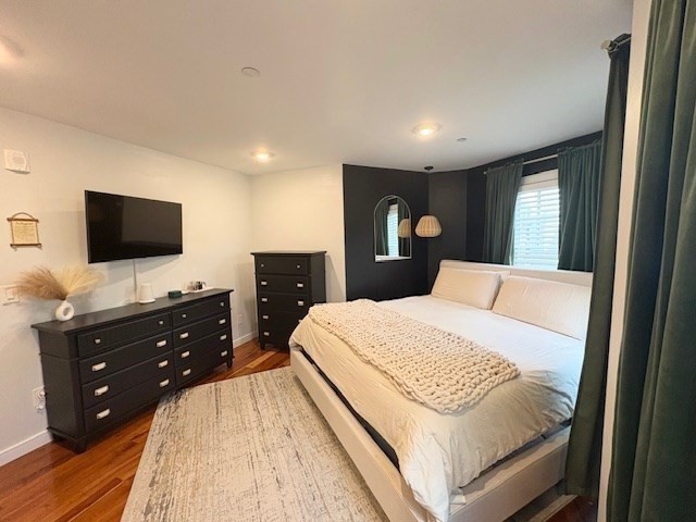 242 R Broadway # 1