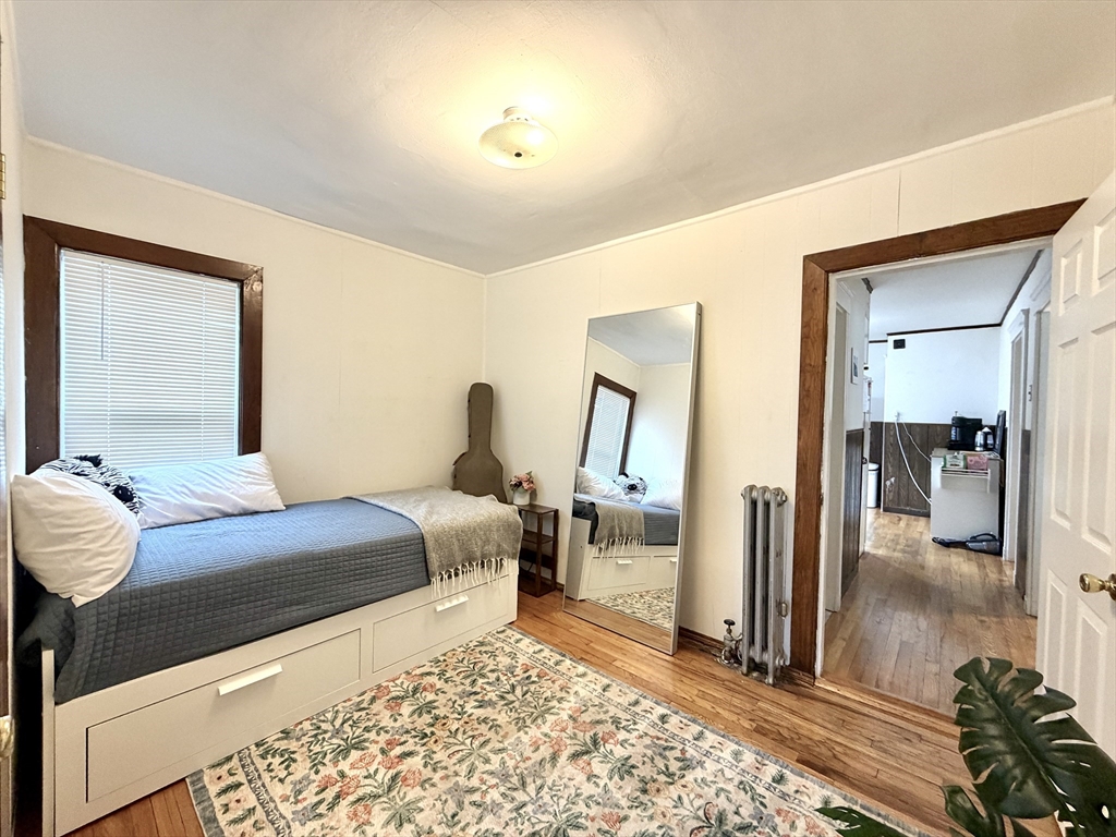 3 Goldsmith Ave # 1