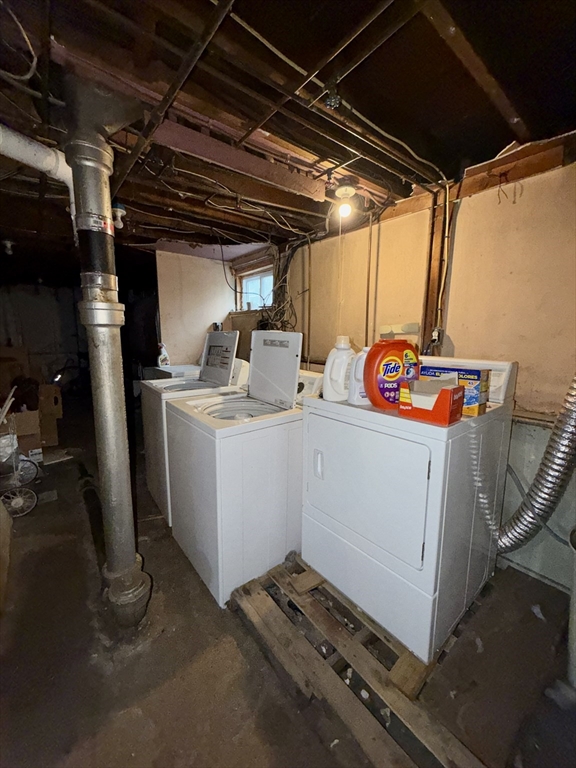 3 Goldsmith Ave # 1