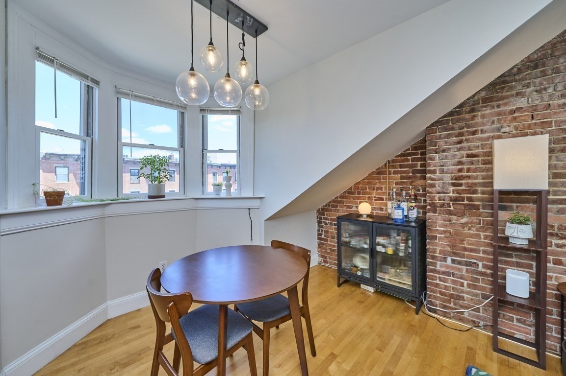 683 Massachusetts Ave. # 5