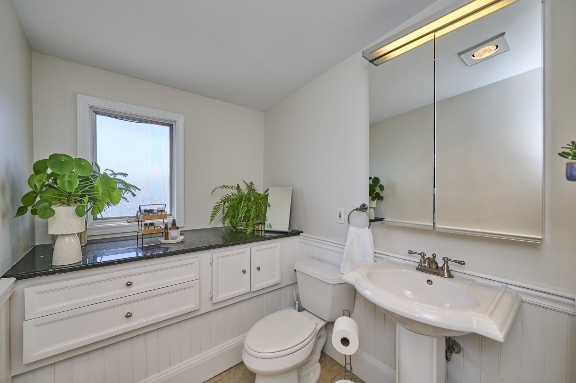 683 Massachusetts Ave. # 5