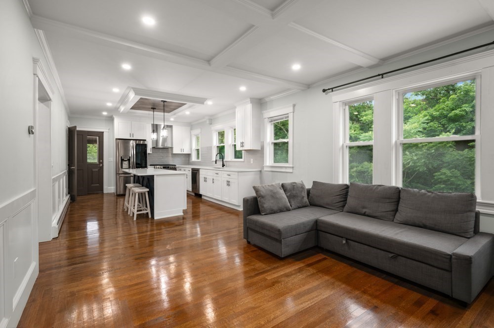 44 Early Avenue # 2