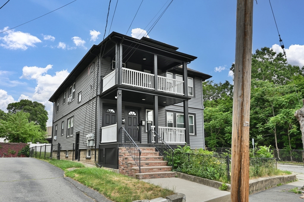 44 Early Avenue # 2