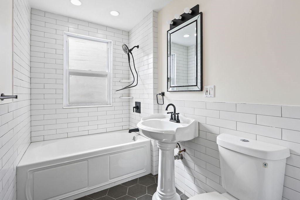 30 Tuttle St. # 2