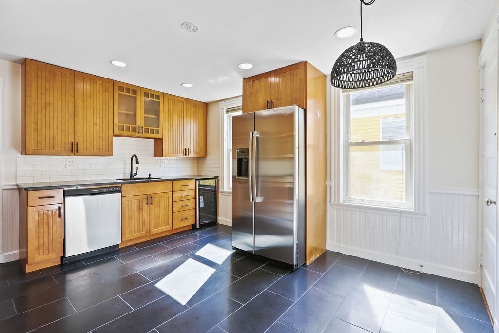 30 Tuttle St. # 2