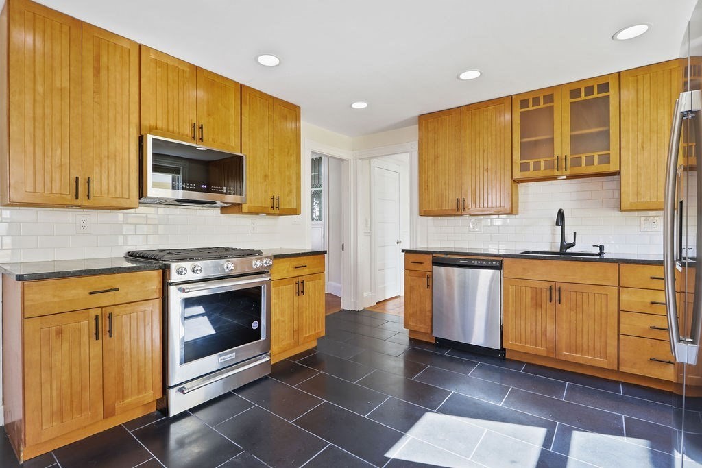 30 Tuttle St. # 2