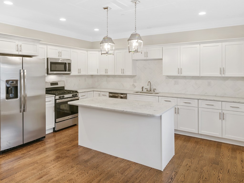 38 Millmont St # 38