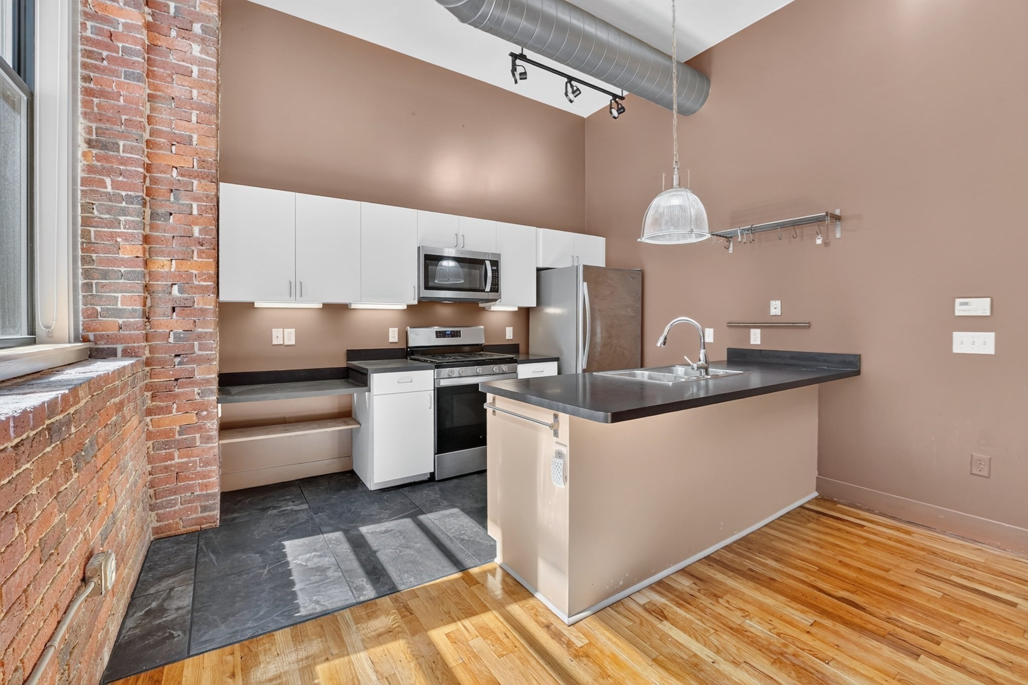 13 Willow # 205