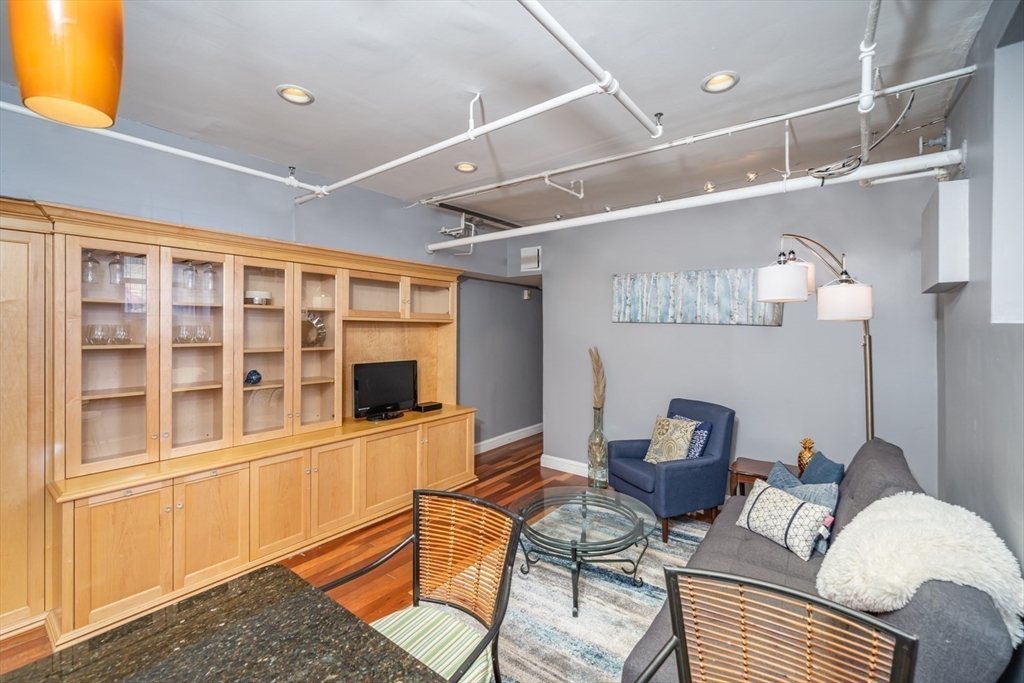 330 Dartmouth Street # B1