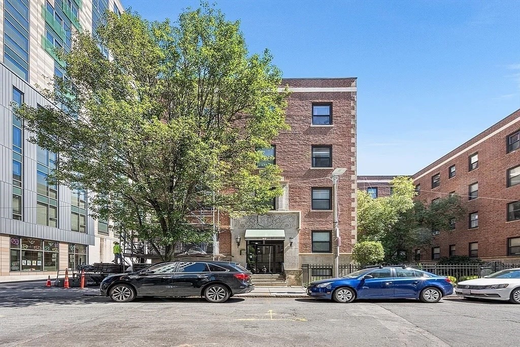 82 Jersey Street # 31