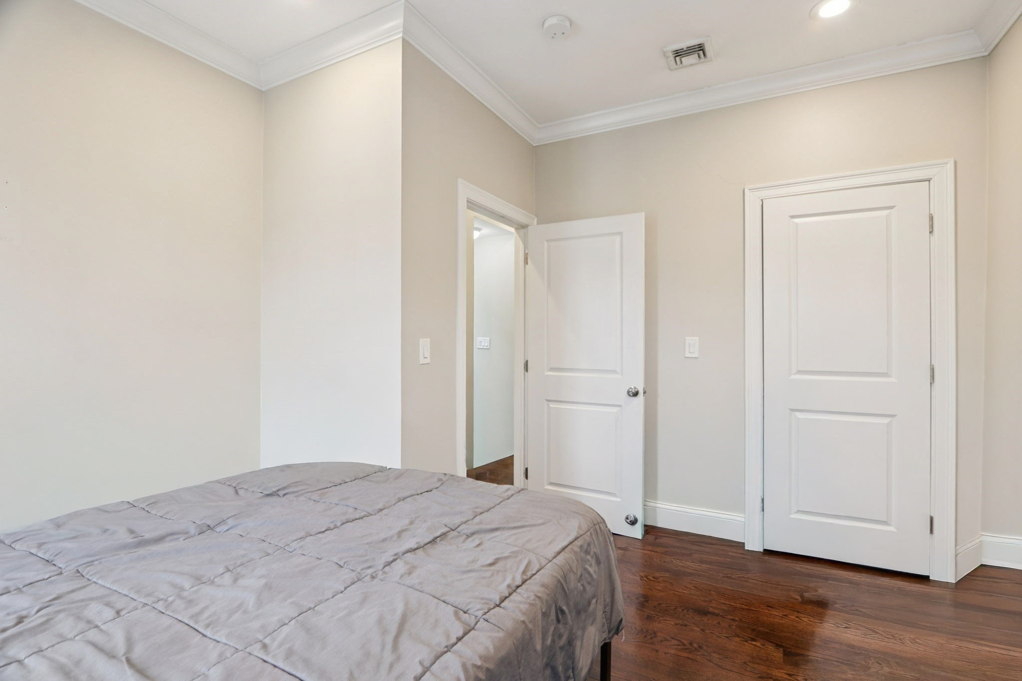 1048 Saratoga Street # 3