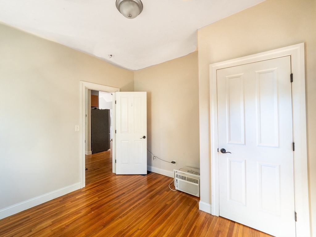 70-72 Wrentham Street