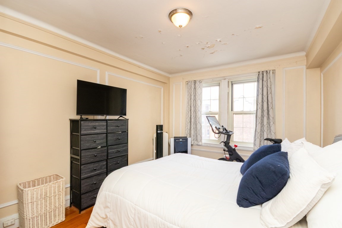 1450 Beacon St # 603