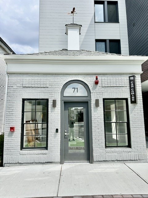 71 Bow St # 302