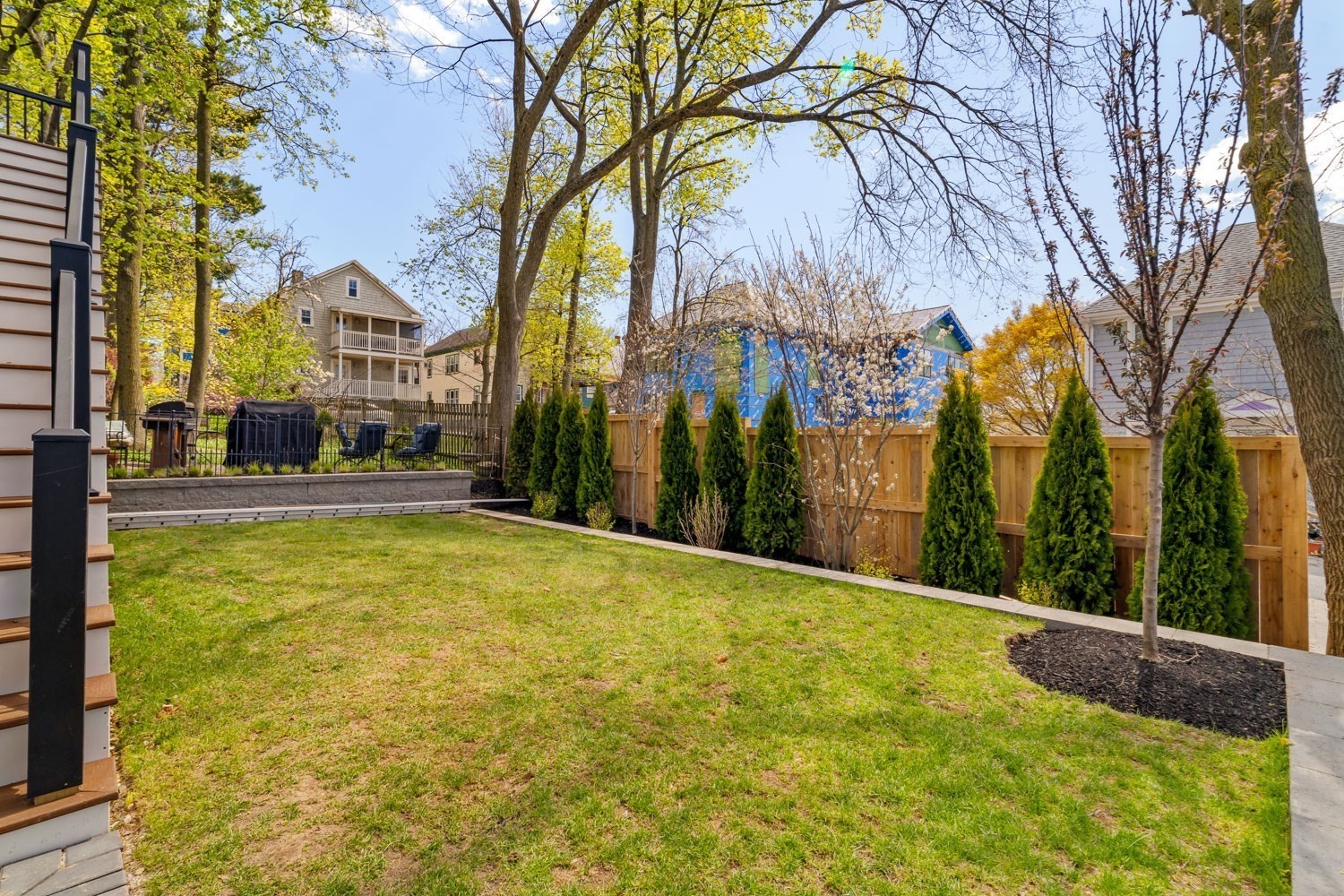 9 Olive Ave # 1