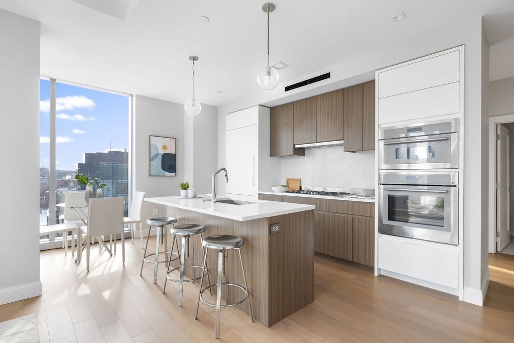 100 Shawmut Ave # 807 Unit: 8-807