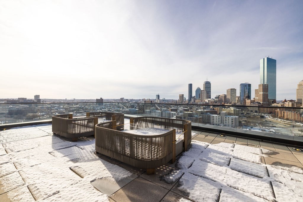 100 Shawmut Ave # 807 Unit: 8-807