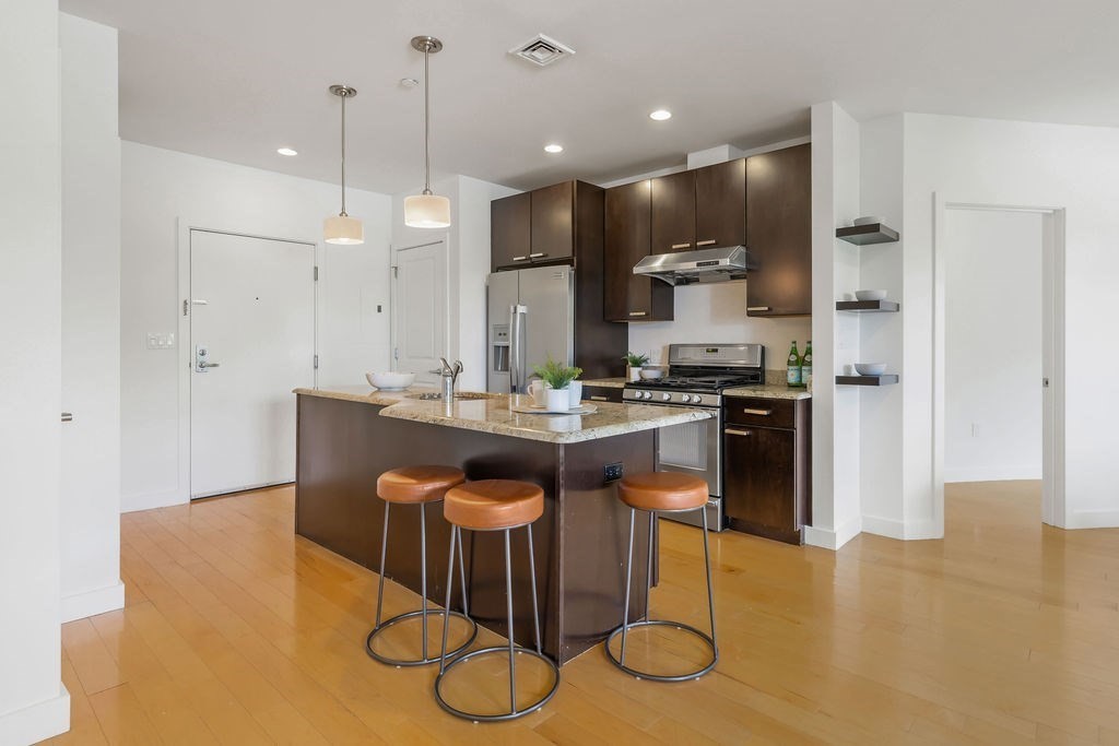 65 Beacon St # 403