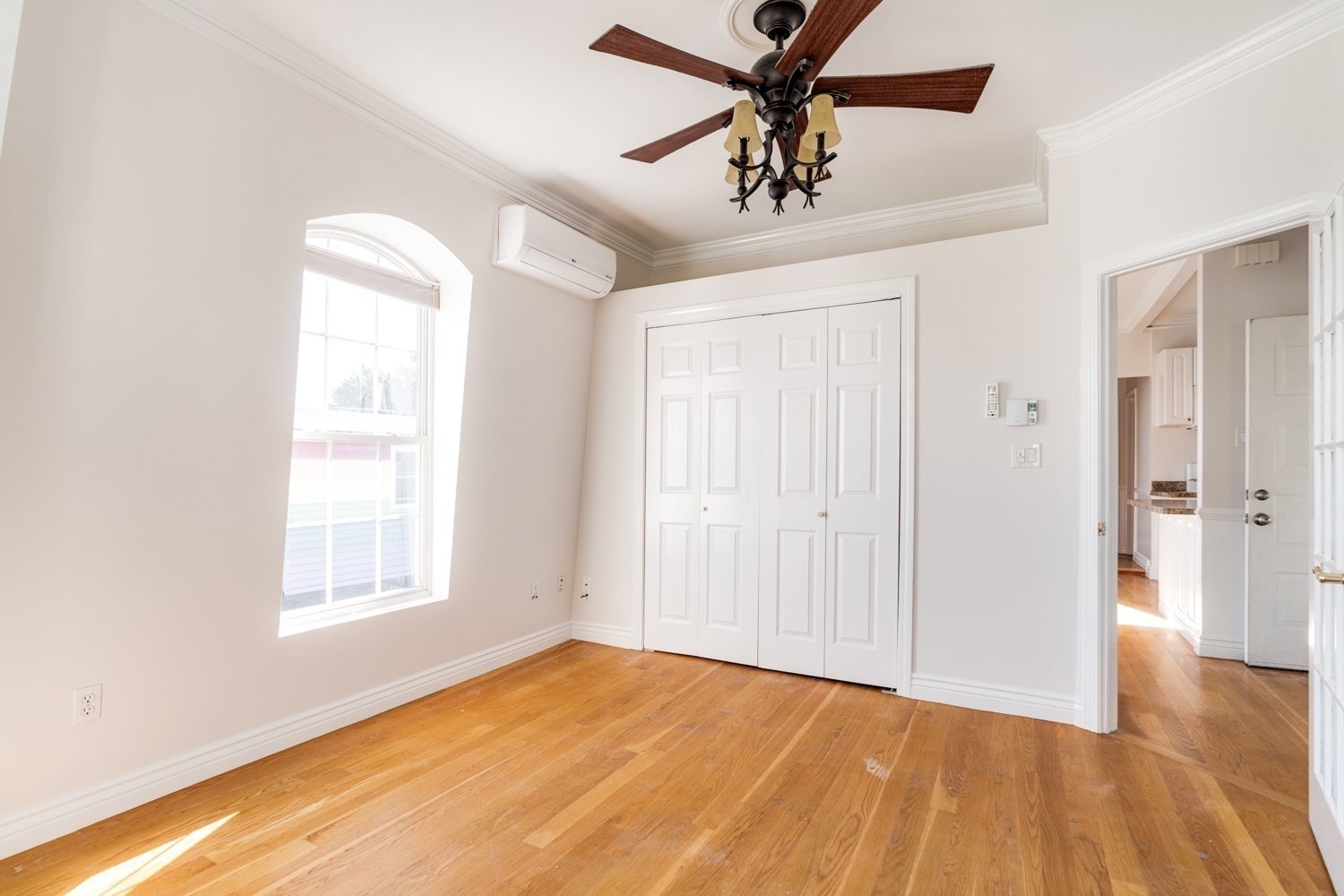 47 Moseley St # 3