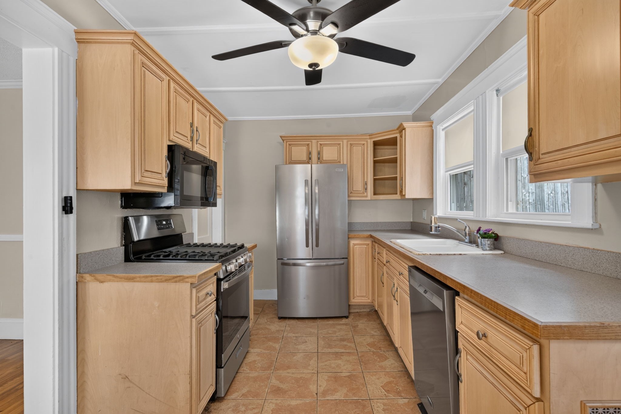 141-143 Stetson Ave # 1