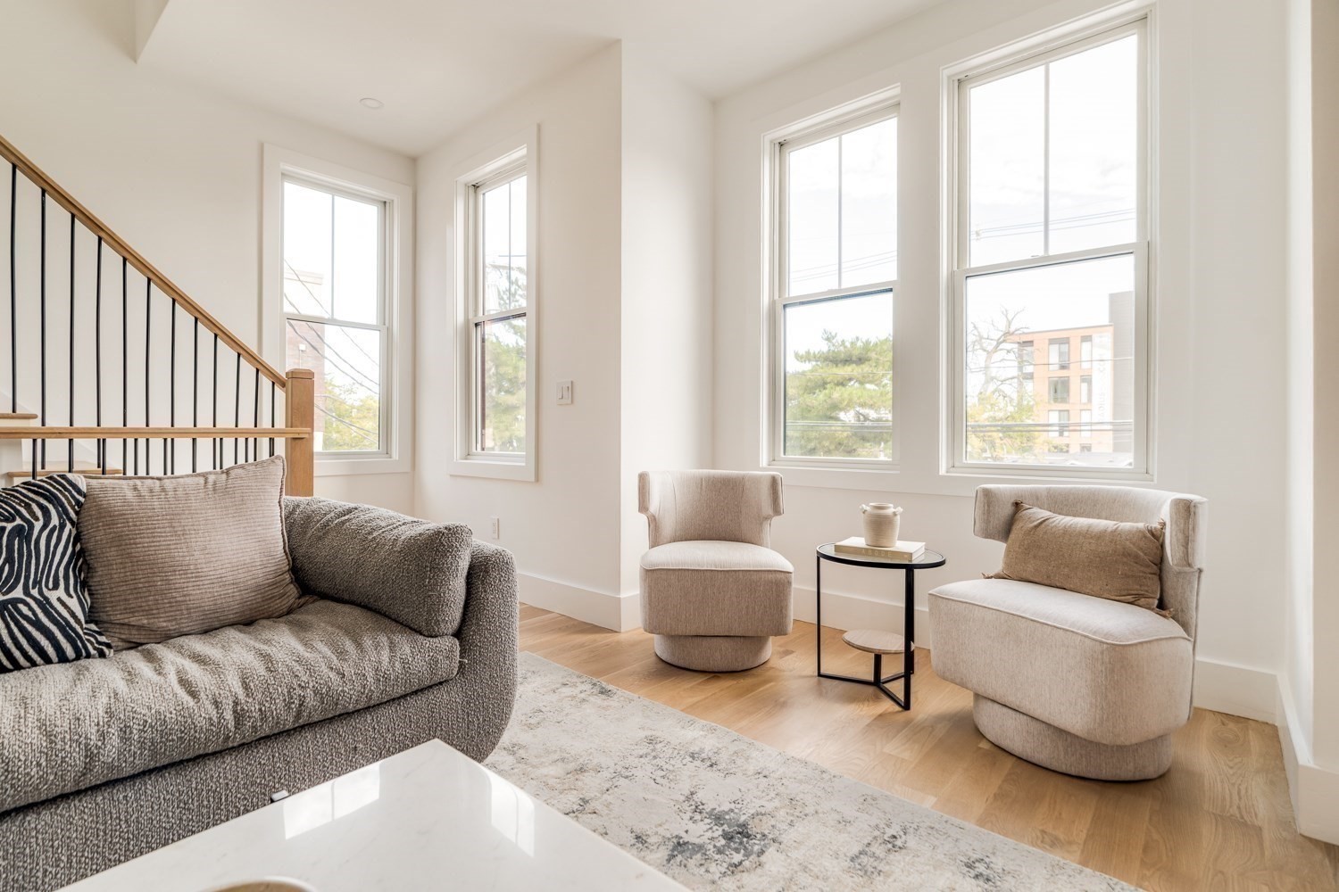 11 Lothrop St # 11