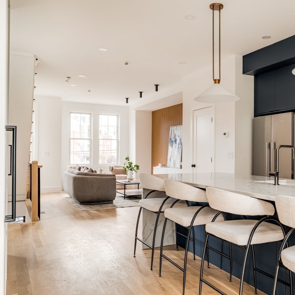 11 Lothrop St # 11