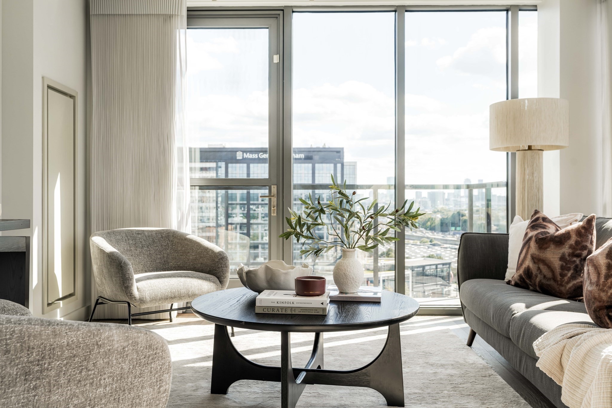 375 Canal St Unit: PH215