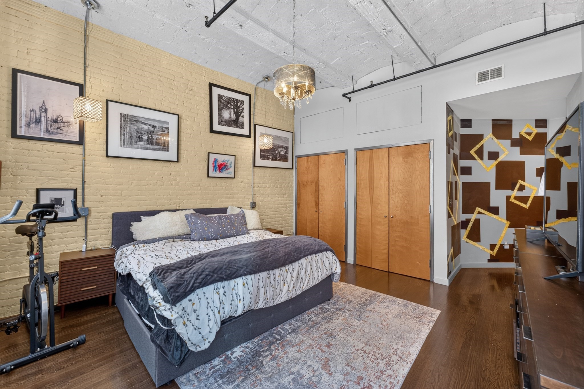 121 Beach # 202