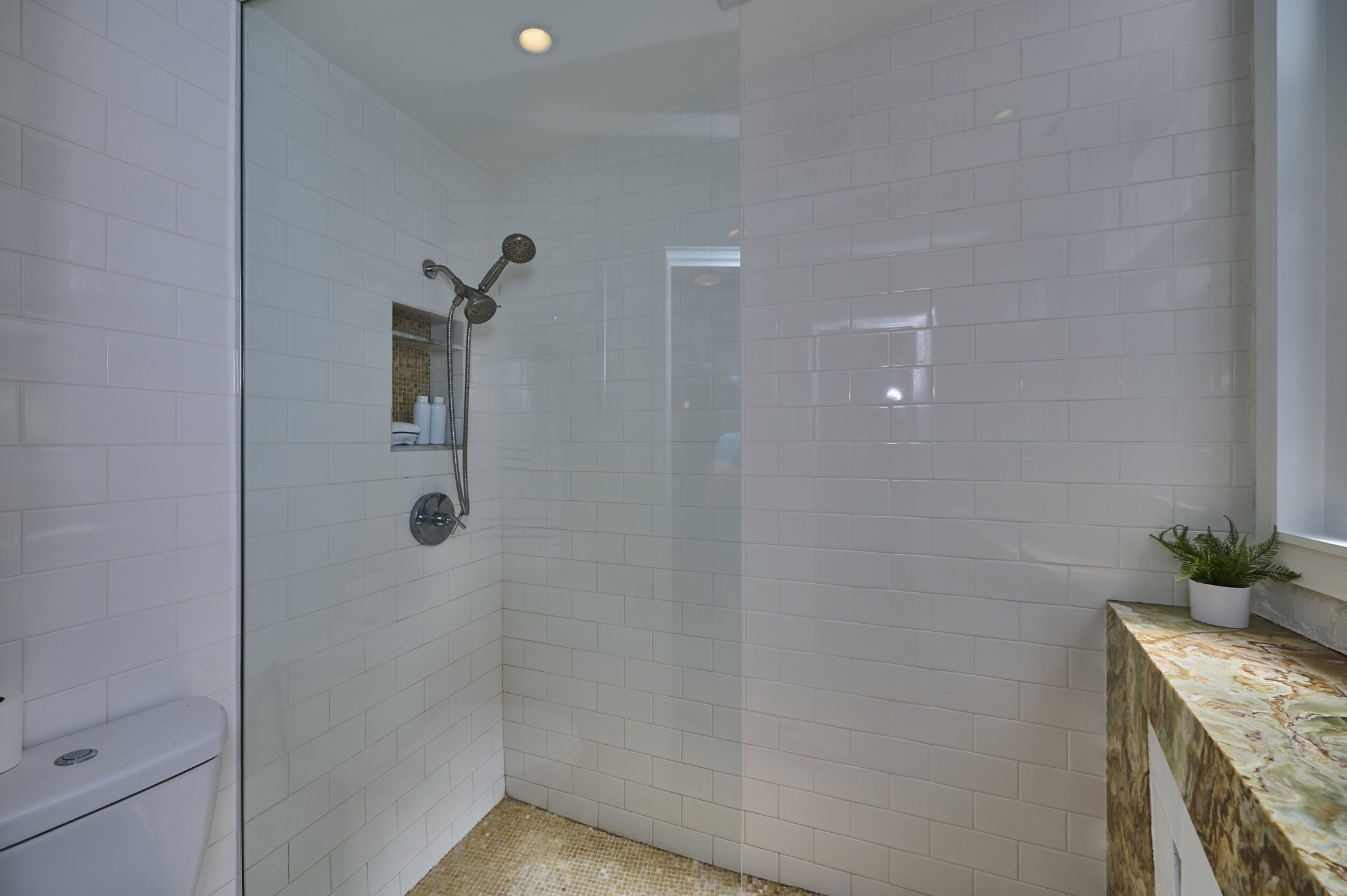 35 Saratoga Street # 1